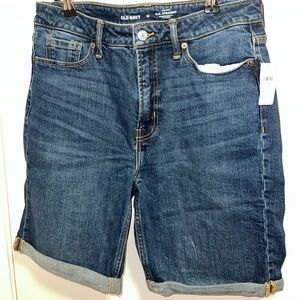 Old Navy OG Straight High Rise Shorts